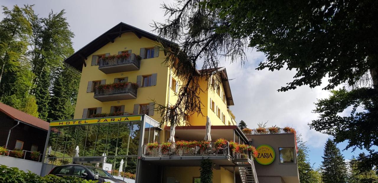 Hotel Zarja Hocko Pohorje Luaran gambar