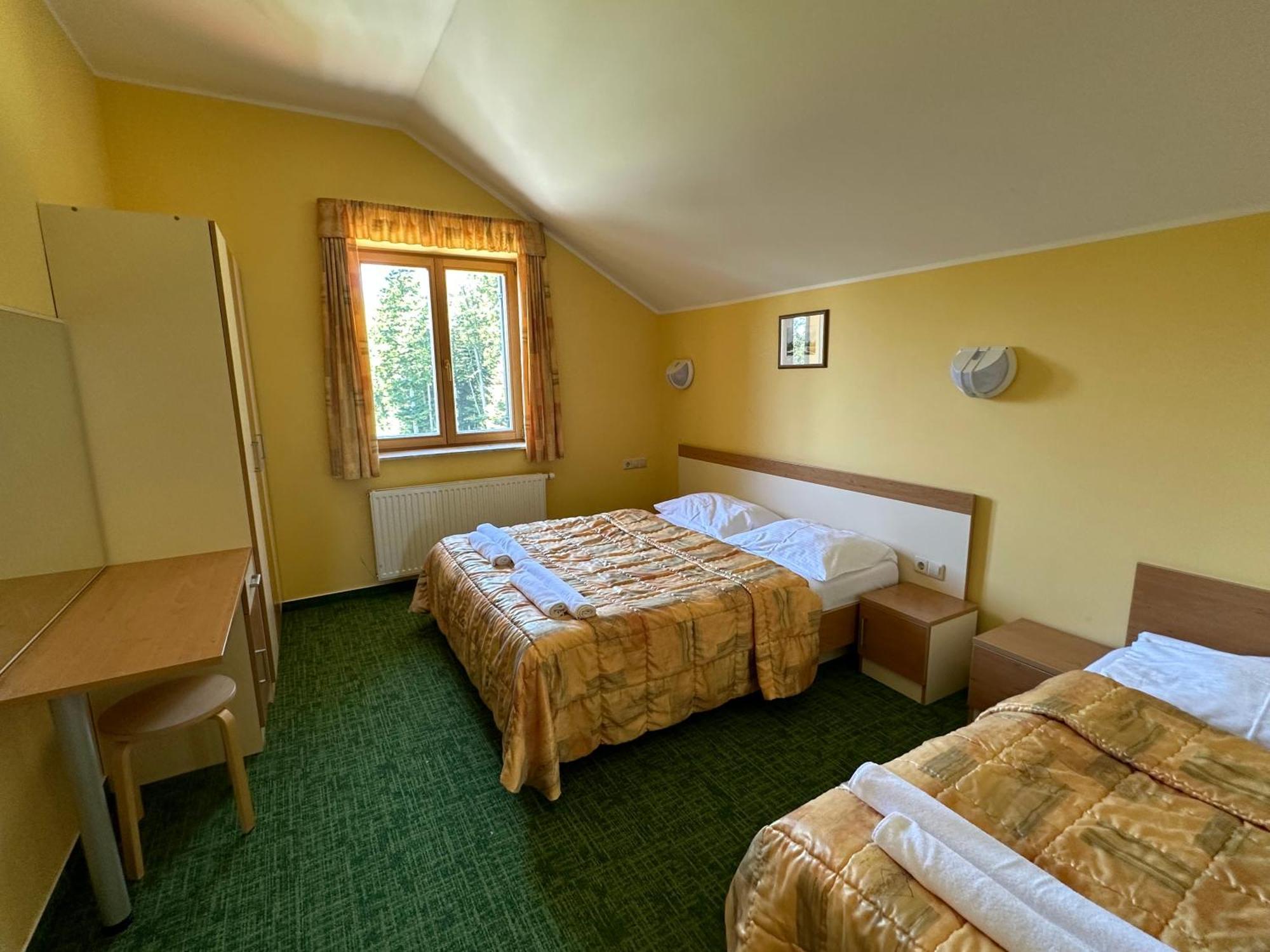 Hotel Zarja Hocko Pohorje Luaran gambar